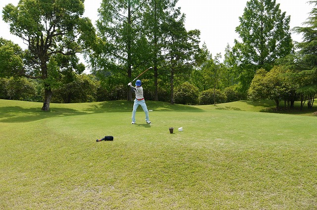 ���E���h���i1